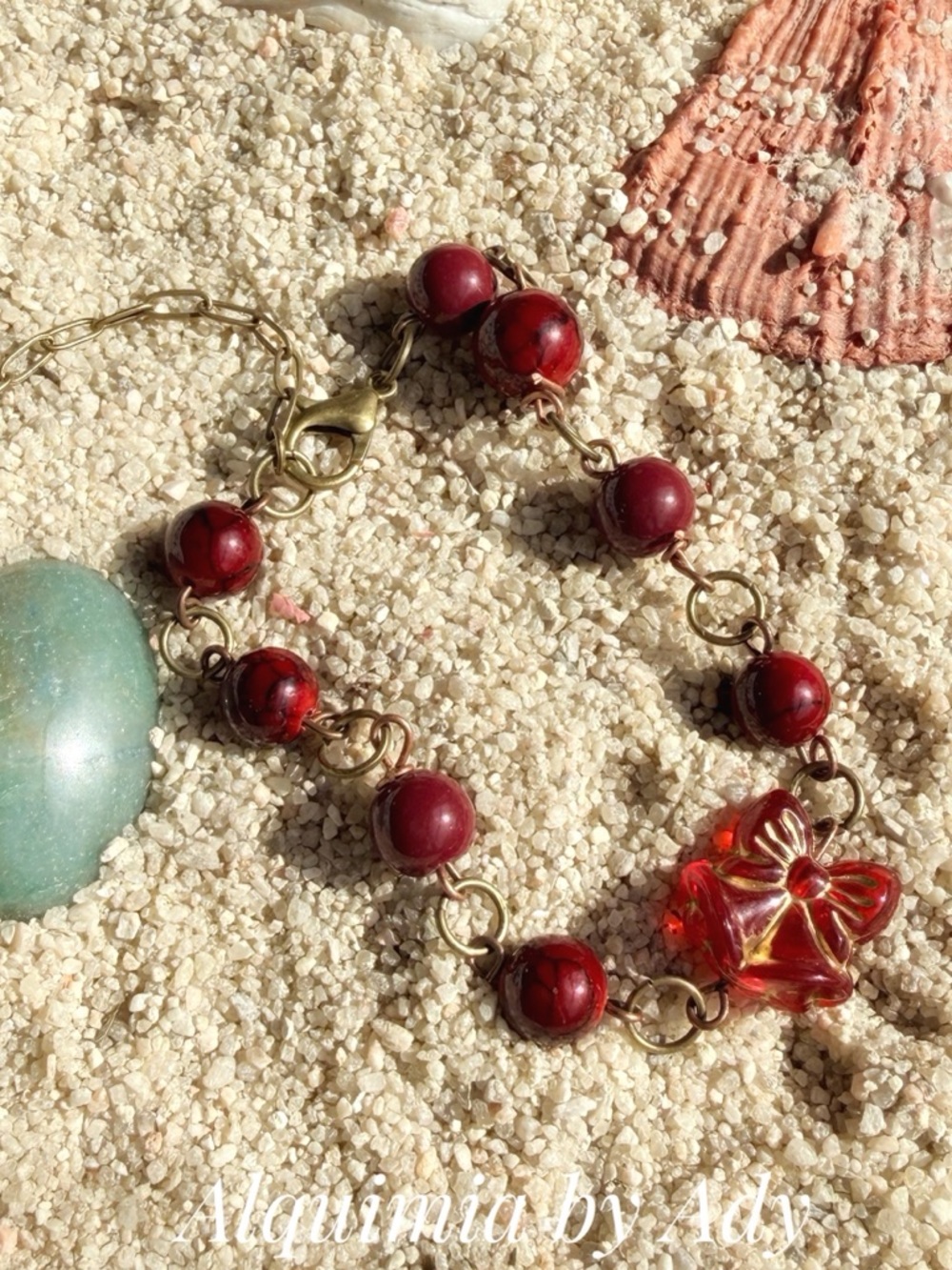 Alquimia Red Bead Bracelet with Red Bow Charm